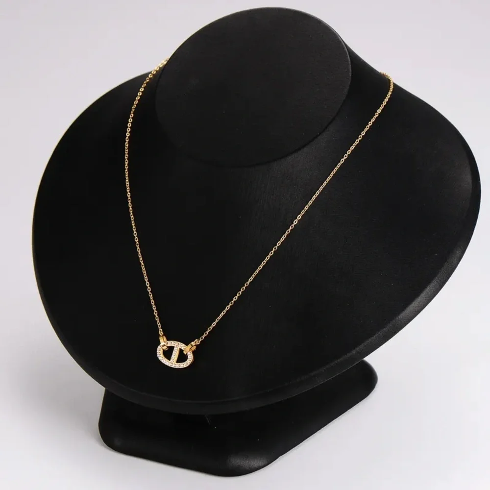 CZ Pendant Necklace - Picture 2 of 2